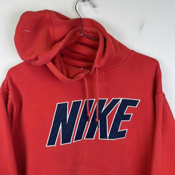 Vintage Nike Red Pullover Hoodie with Classic Logo - Picture 2 of 7